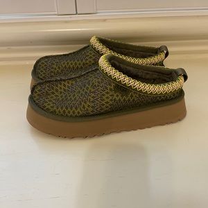 Ugg Tazz Platforms